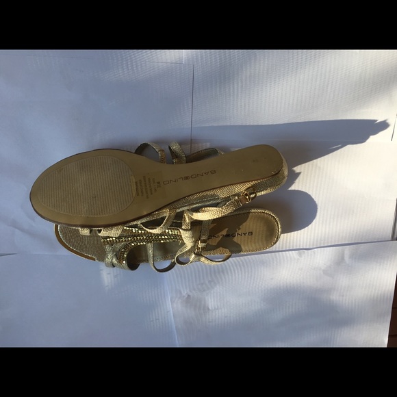 Gold sandals. - Picture 2 of 2